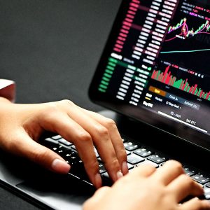 Forex Strategies for Danish Traders: Navigating the Global Currency Markets